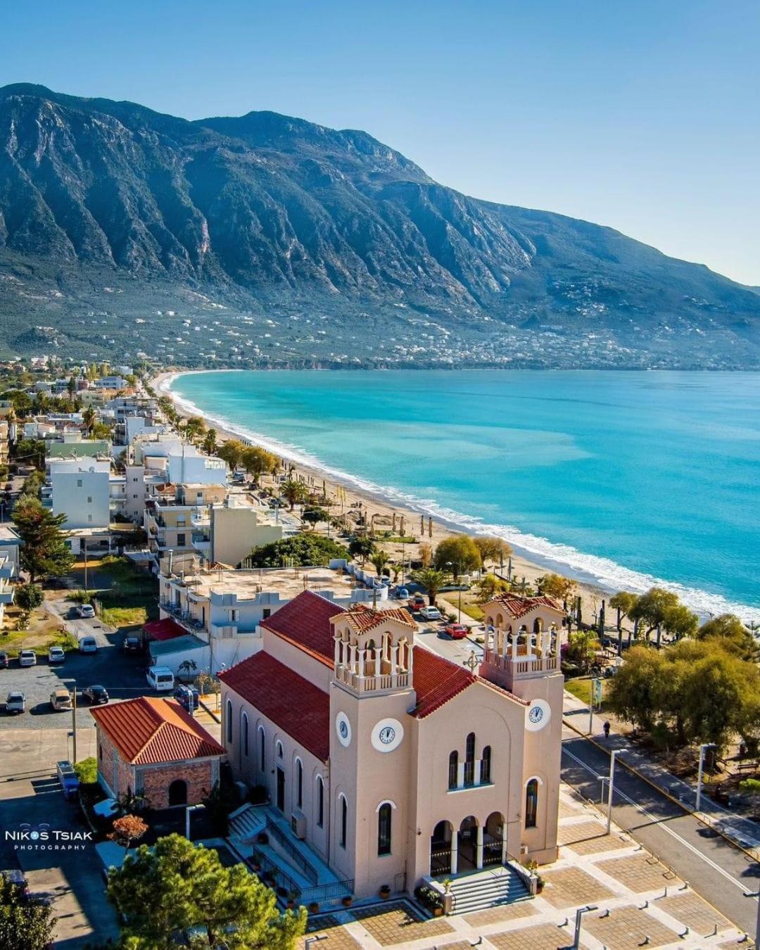 Best Located Ruby Luxury Escape Kalamata Exterior photo